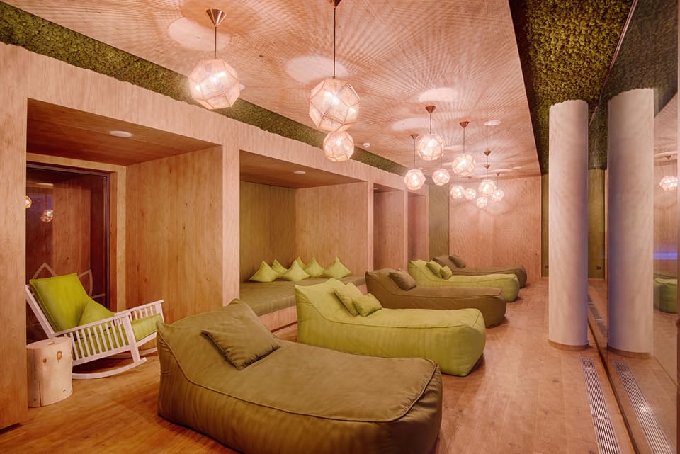 Couples treatment rooms, sauna, steam room, Turkish bath