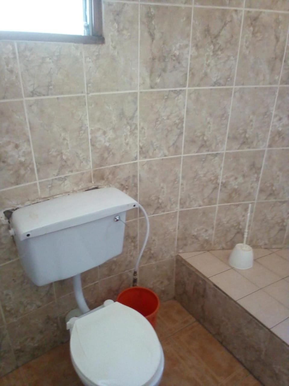 Shower, free toiletries, towels, toilet paper