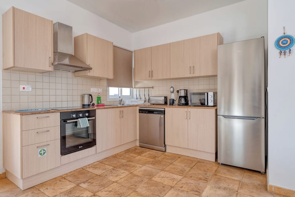 Villa, 3 Bedrooms, Private Pool | Private kitchen | Fridge, microwave, oven, stovetop