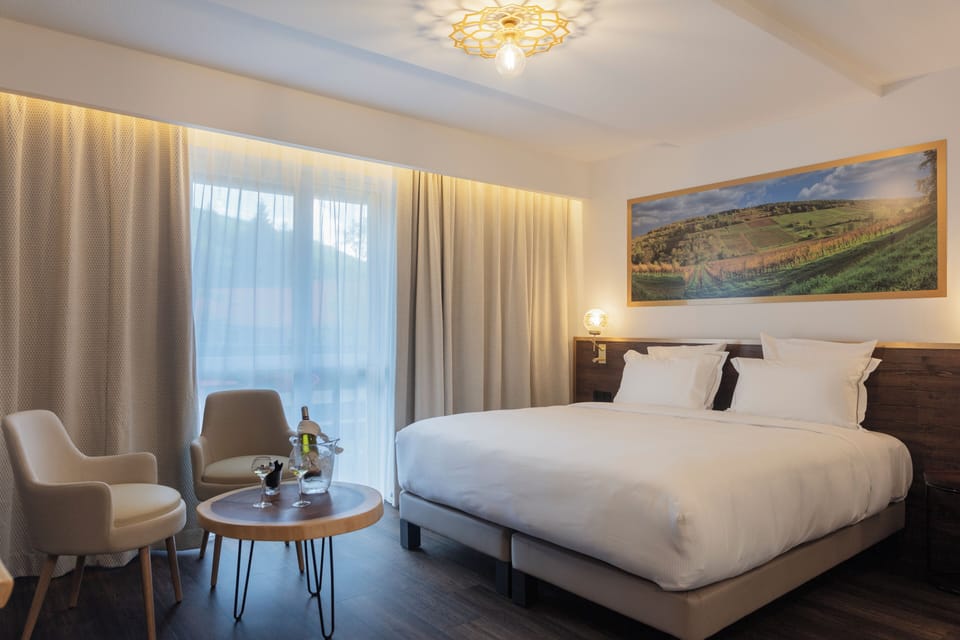 Superior Double Room | Desk, laptop workspace, WiFi (free), individually decorated