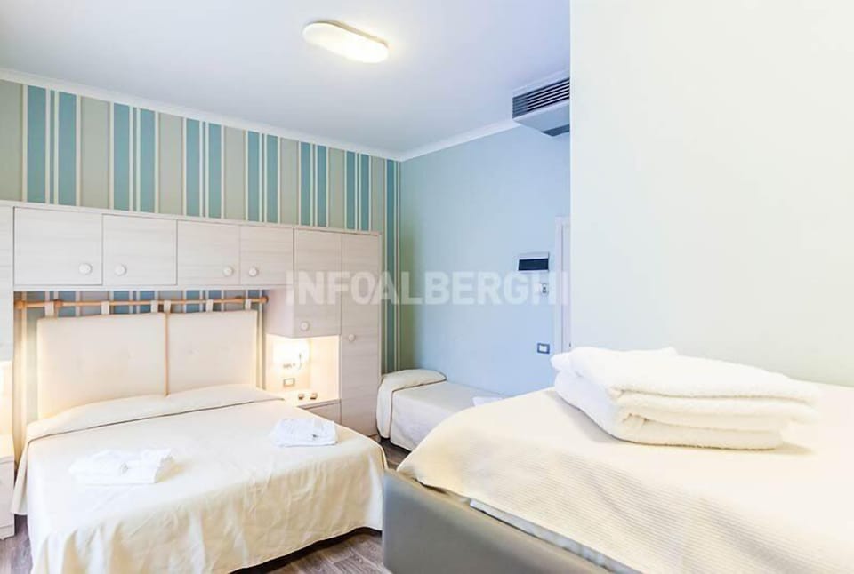 Minibar, cribs/infant beds, free WiFi, bed sheets