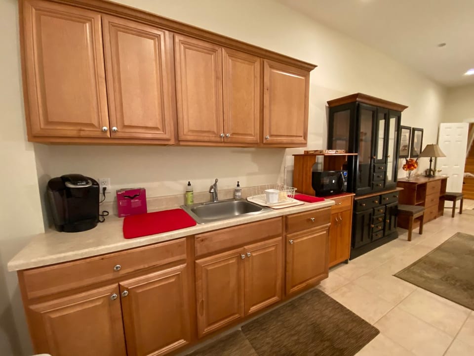Apartment, 2 Bedrooms | Private kitchenette | Shared fridge, microwave, stovetop