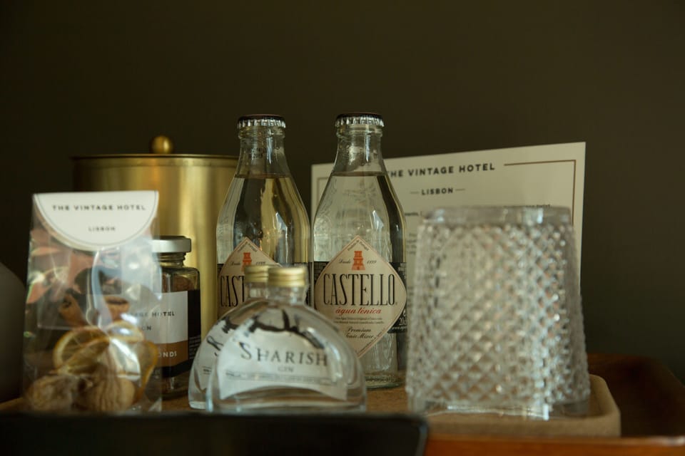 Room amenity