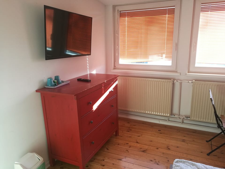 Double Room, Shared Bathroom | Television