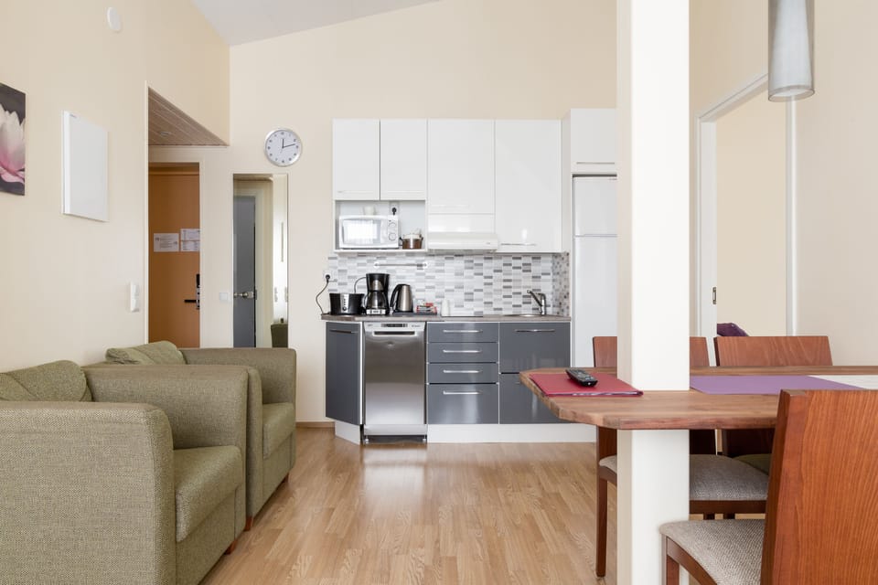 Suite (with Sauna) | Private kitchen | Microwave, coffee/tea maker, electric kettle