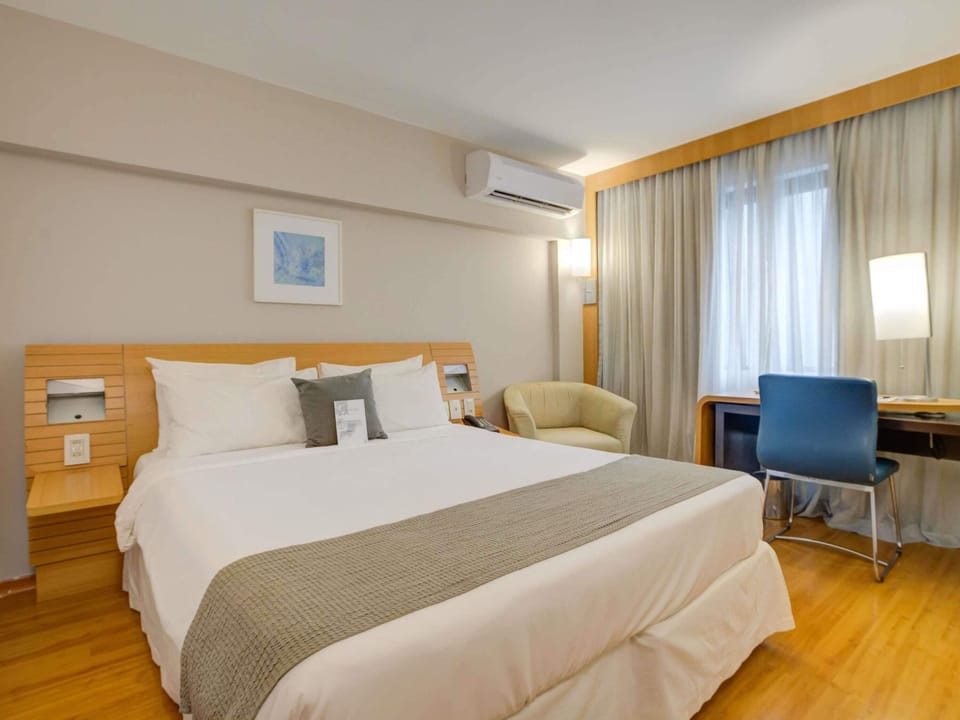 Superior Room, 1 Double Bed with Sofa bed | Hypo-allergenic bedding available, minibar, in-room safe, desk