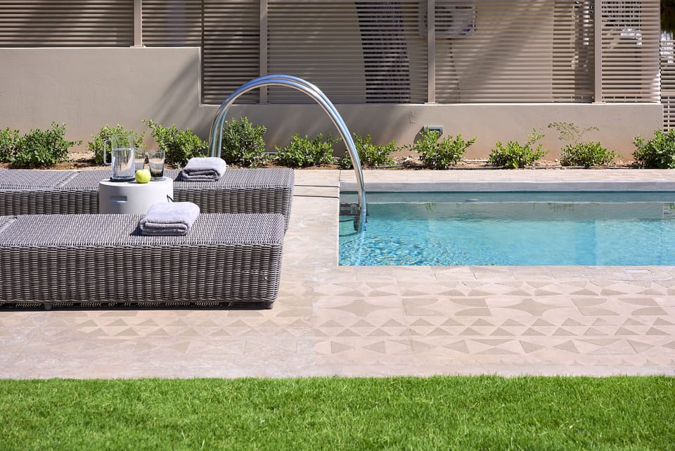 Private pool