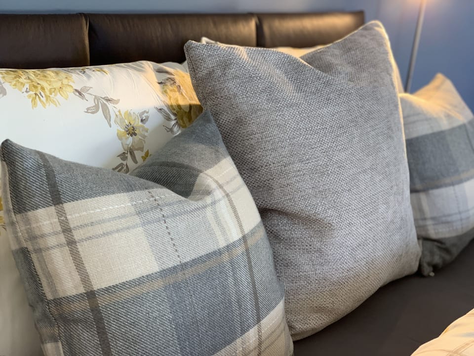 Double Room (Large) | Iron/ironing board, free WiFi