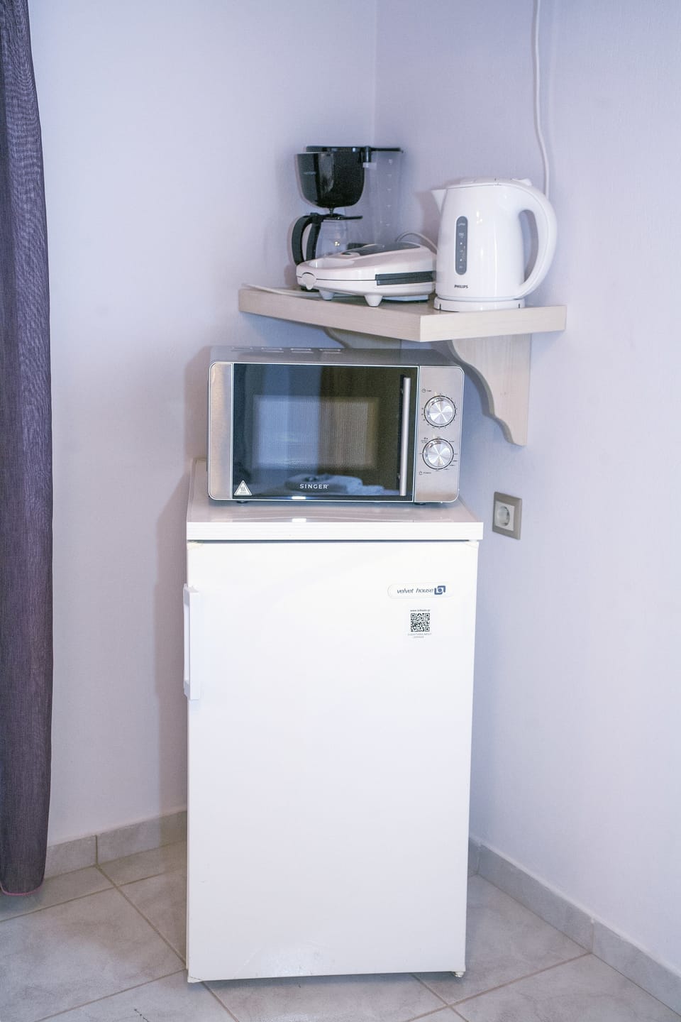 Standard Studio, Mountain View | Microwave