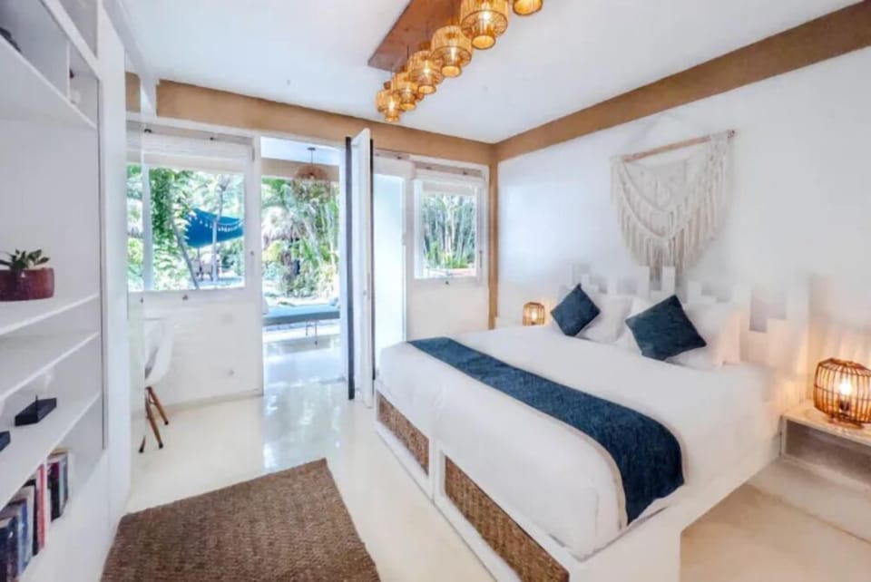 Deluxe Double Room | In-room safe, free WiFi, bed sheets