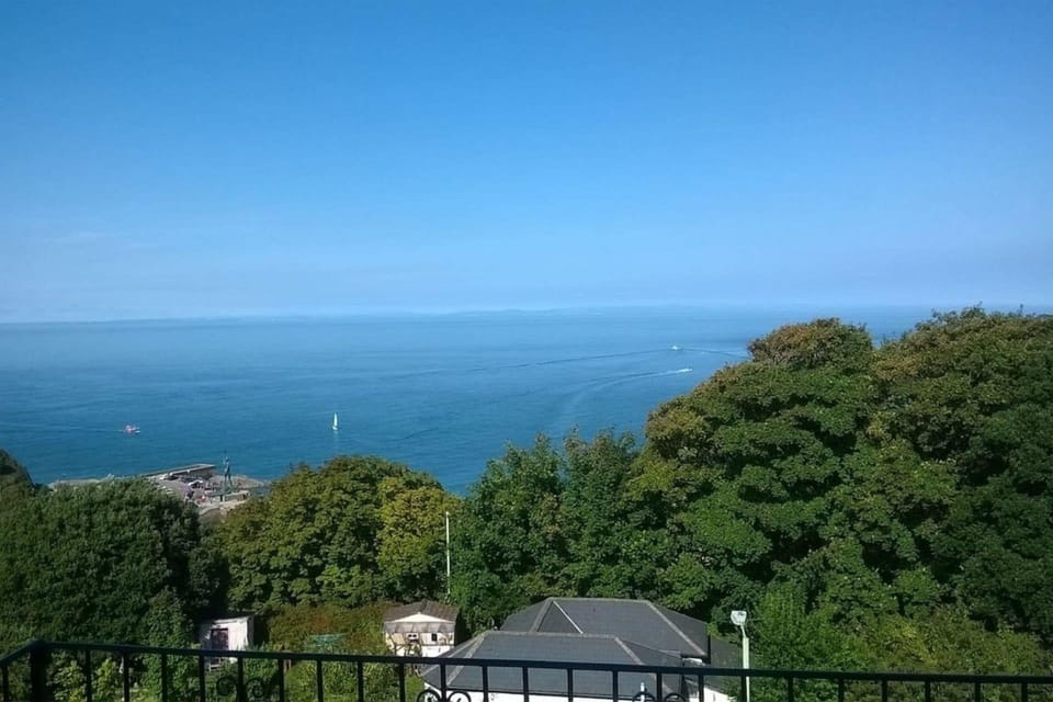 House | Beach/ocean view