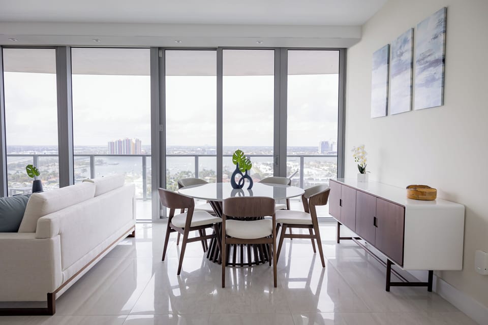 55-inch Smart TV with cable channels, TV