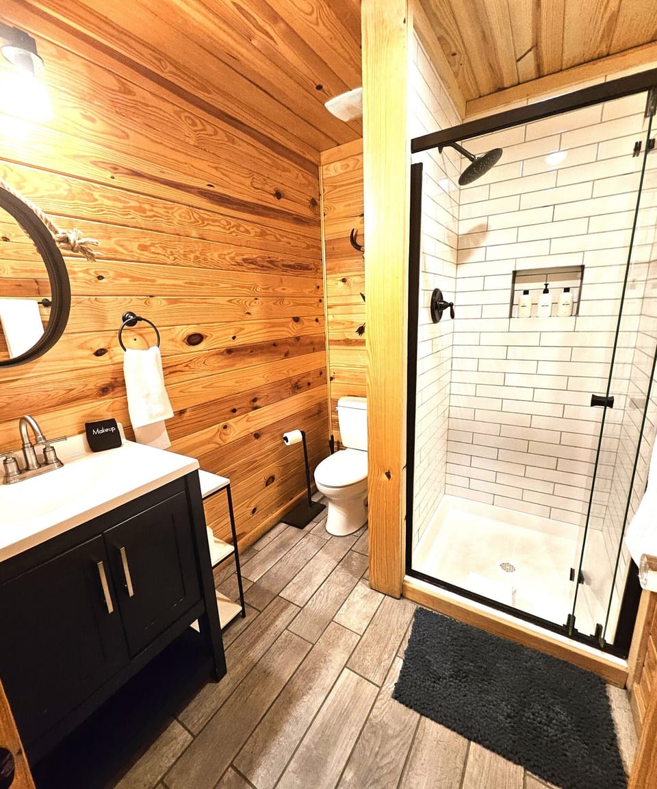 Brokenbowadventures.com Cabin in Oklahoma