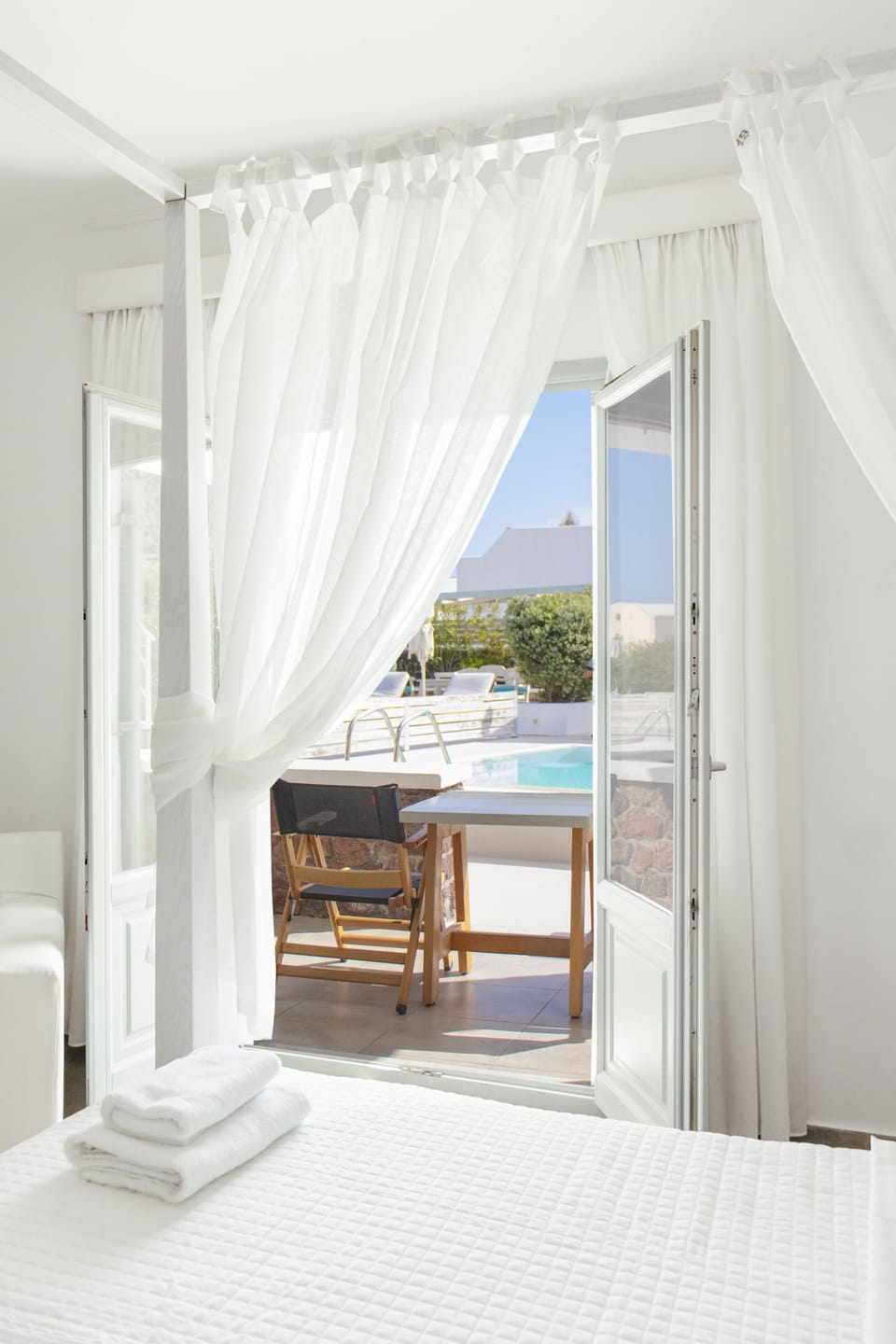 Executive Suite, Private Pool | Premium bedding, minibar, in-room safe, individually furnished