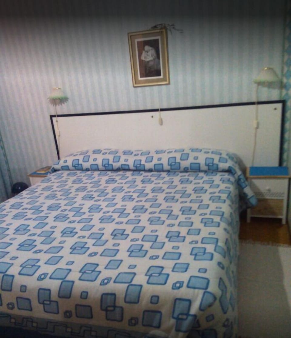 Double or Twin Room | In-room safe, free WiFi, bed sheets