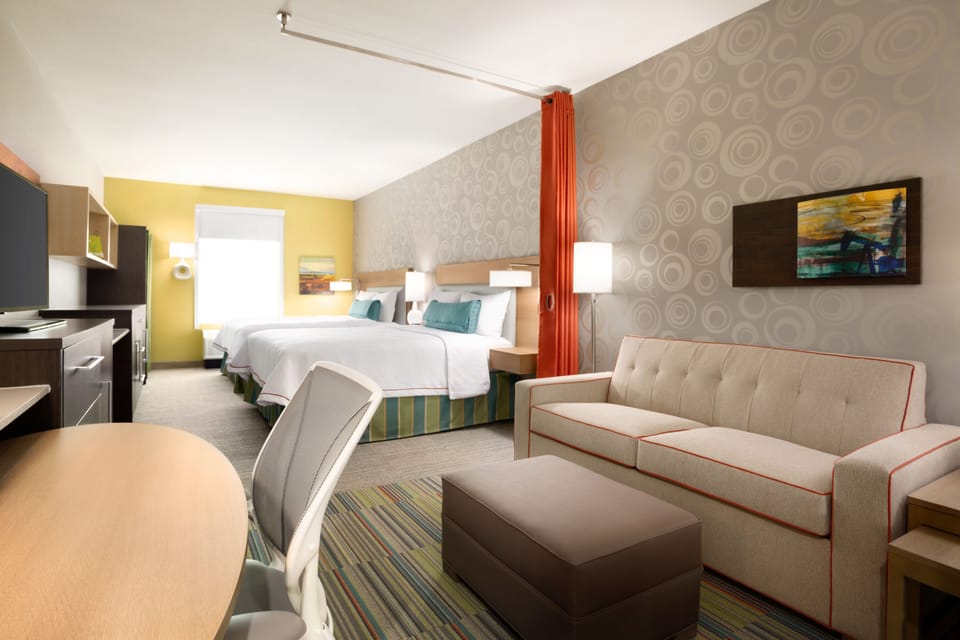 Hypo-allergenic bedding, blackout drapes, iron/ironing board, free WiFi