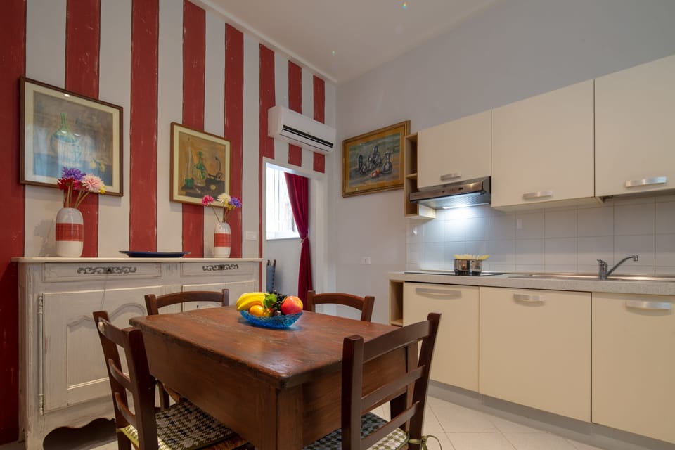 Comfort Apartment, 1 Bedroom | Private kitchen | Fridge, microwave, stovetop, dishwasher