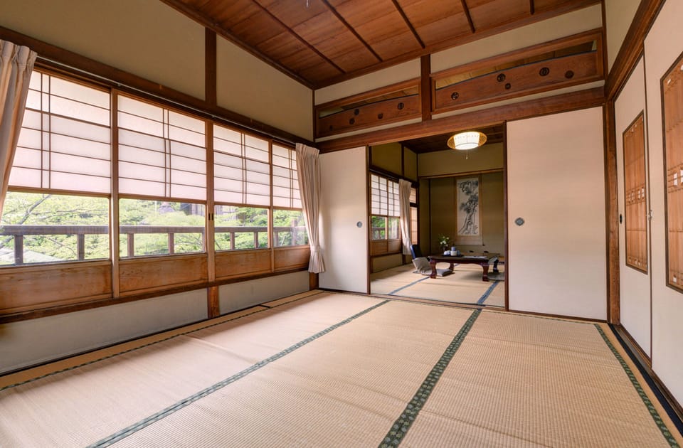 Japanese Family Style Room | WiFi (free), bed sheets