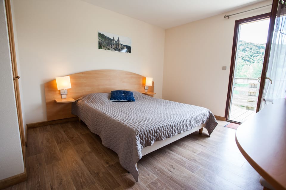 Double Room, Non Smoking, Lake View (Park side) | Premium bedding, individually furnished, soundproofing