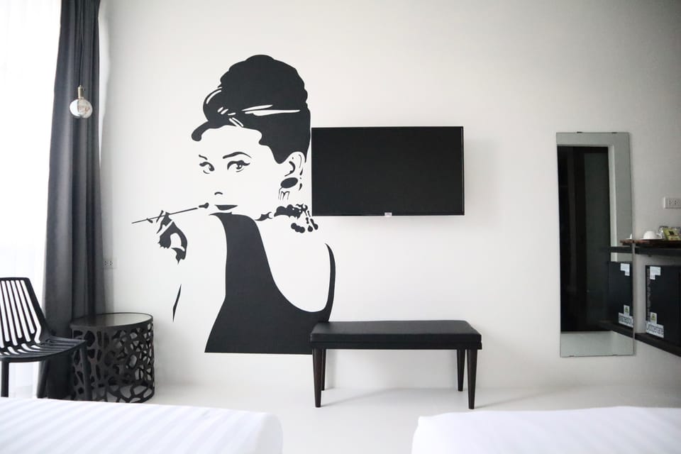 Twin Room (Free Netflix) | Room amenity