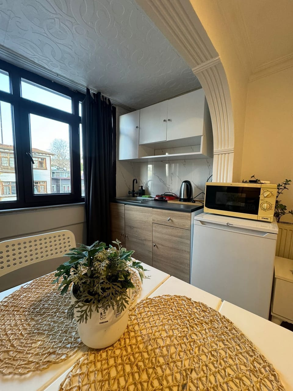 BLUE STUDIO APART with Blue Mosque view | Living area | 11-inch LCD TV with satellite channels, TV, heated floors