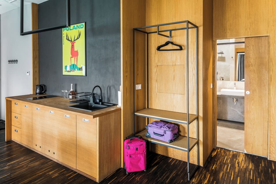 Minibar, in-room safe, individually decorated, individually furnished