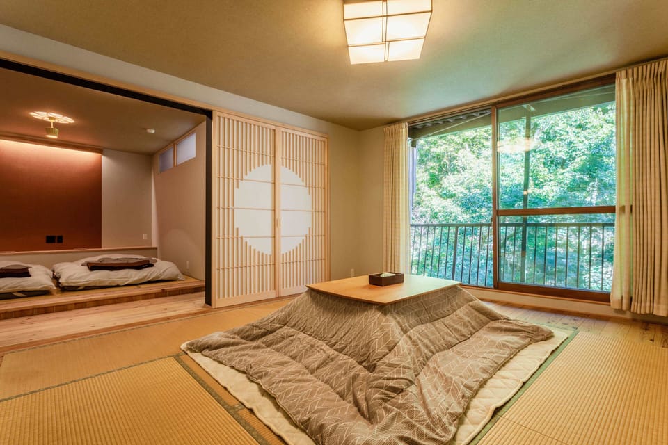 Family Room | WiFi (free), bed sheets