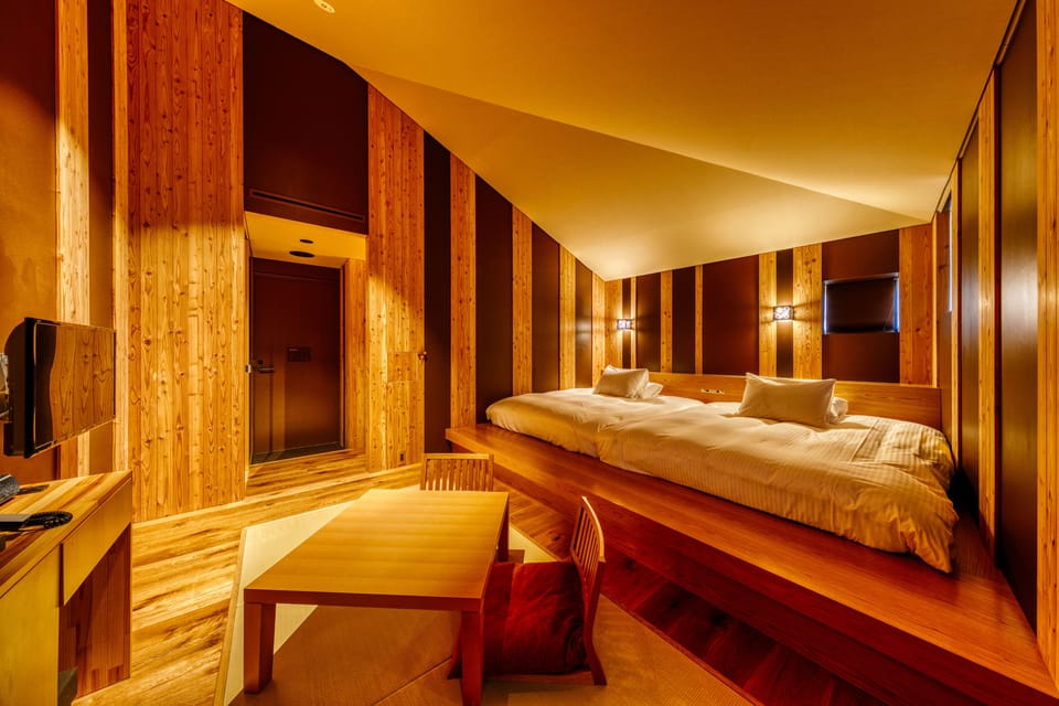Kurenai/Deluxe Twin/Separate Bath and Toilet | WiFi (free), bed sheets