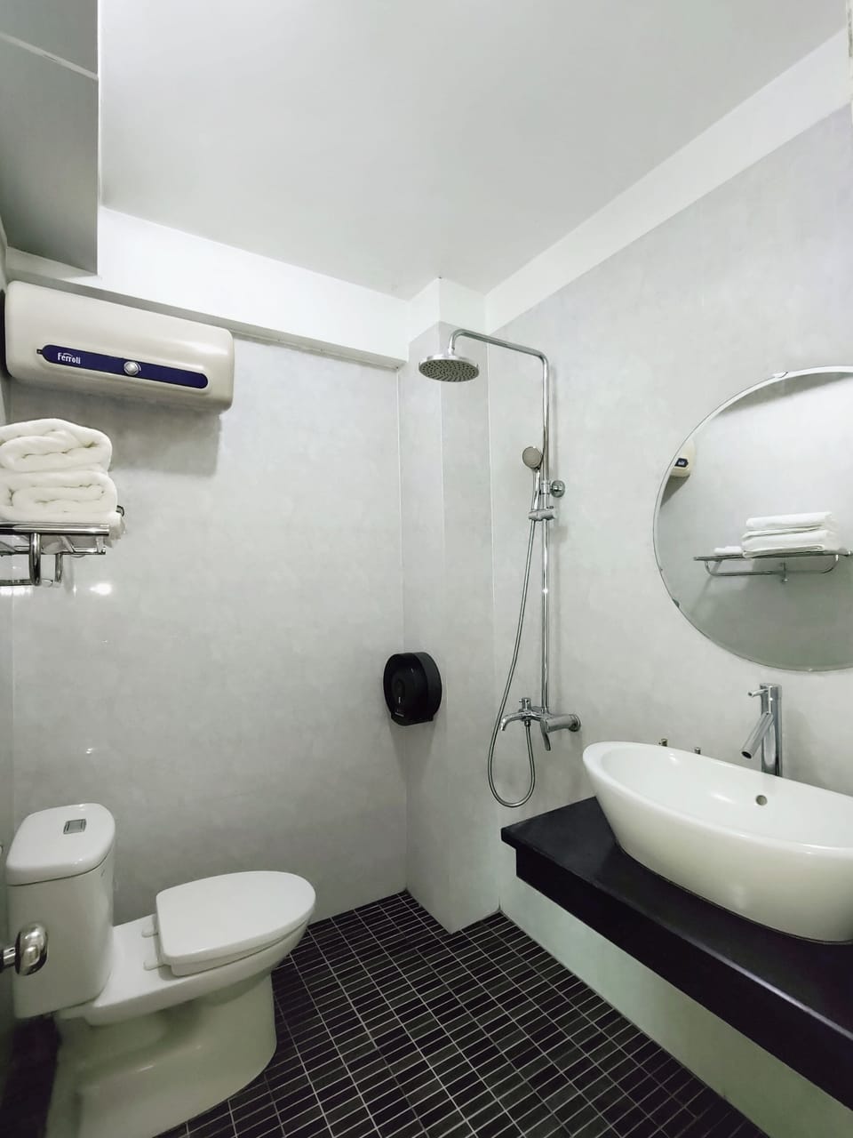 Desk, blackout drapes, free WiFi, bed sheets