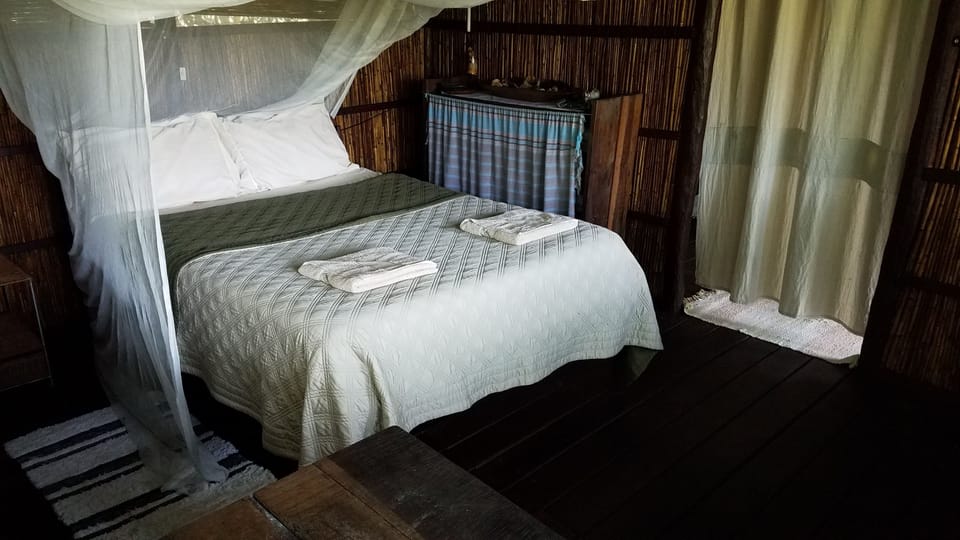 Family House (Lumela) | Iron/ironing board, bed sheets