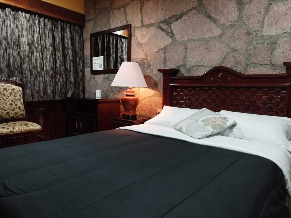 Standard Room | Soundproofing, iron/ironing board, free WiFi, bed sheets