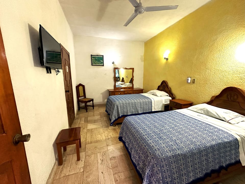 Basic Double Room | Bed sheets