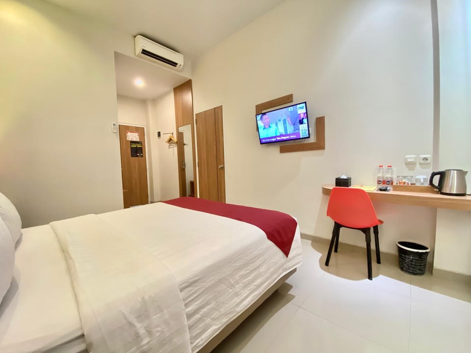 Deluxe Double Room | Blackout drapes, free WiFi