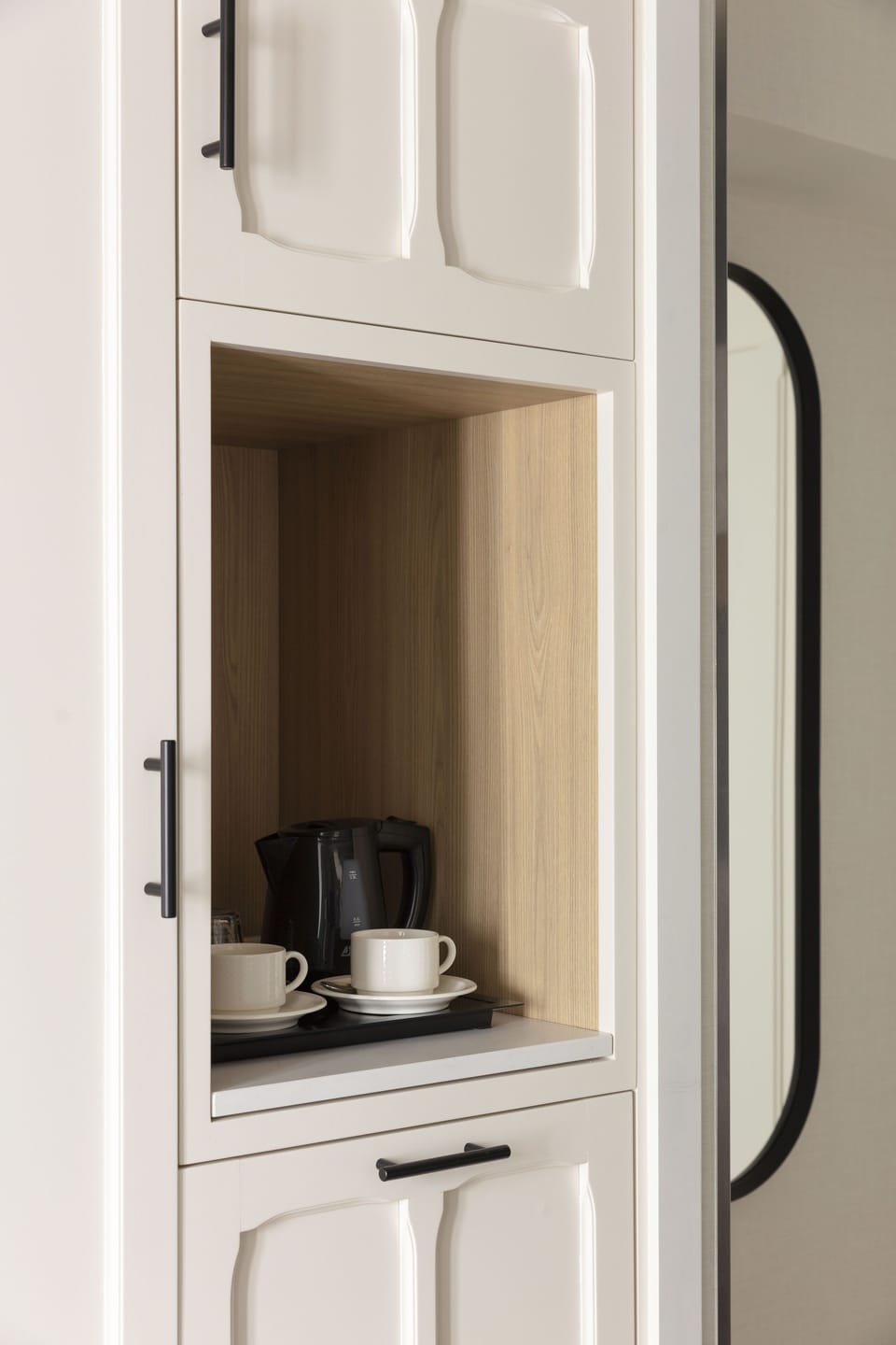 Deluxe Room (City or Courtyard View) | Premium bedding, minibar, in-room safe, desk