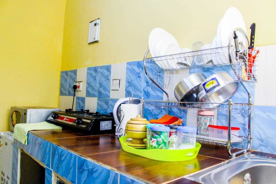 Apartment | Private kitchen | Fridge, microwave, stovetop, electric kettle