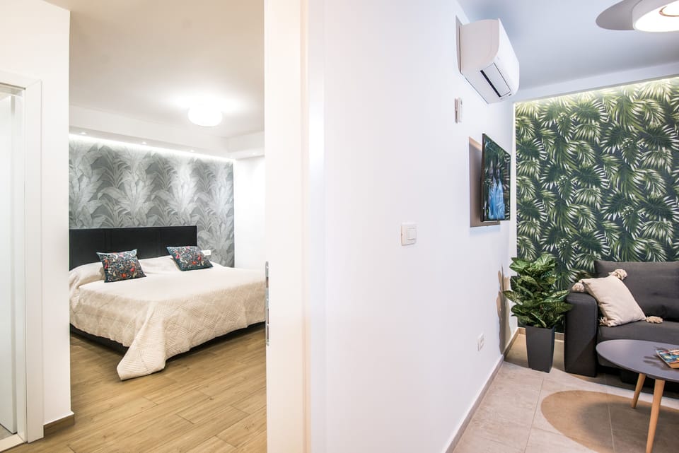 In-room safe, blackout drapes, soundproofing, iron/ironing board