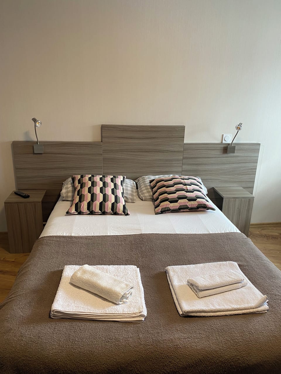 Standard Double Room | Individually decorated, individually furnished, desk, blackout drapes