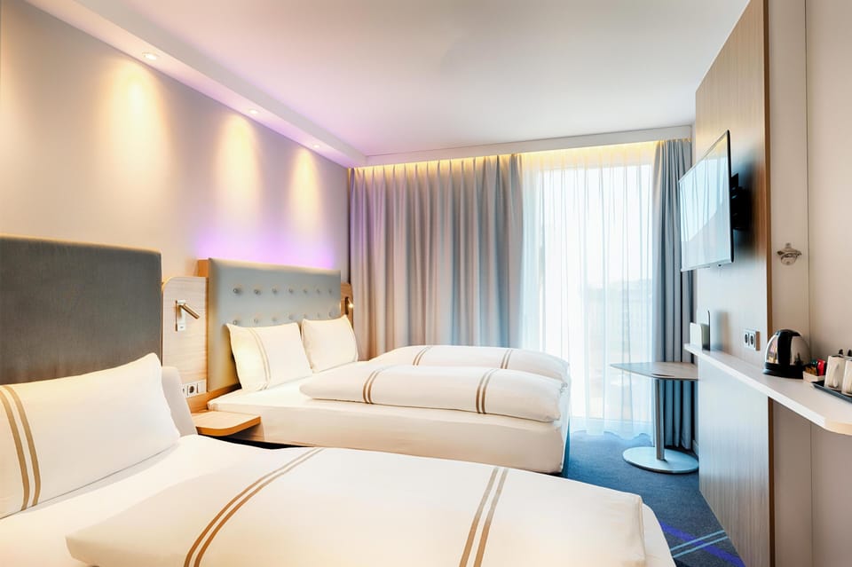 Standard Triple Room | Soundproofing, free WiFi, wheelchair access