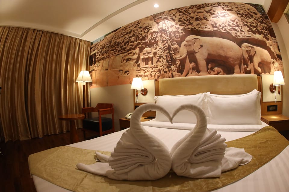 Premium bedding, minibar, in-room safe, individually decorated