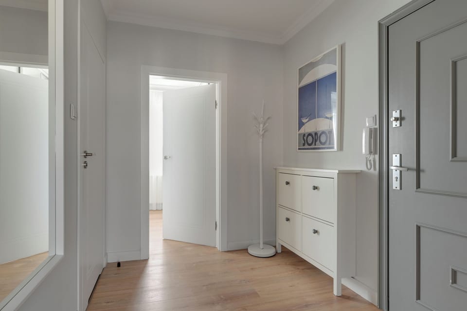 Deluxe Apartment | 1 bedroom, iron/ironing board, free WiFi, bed sheets