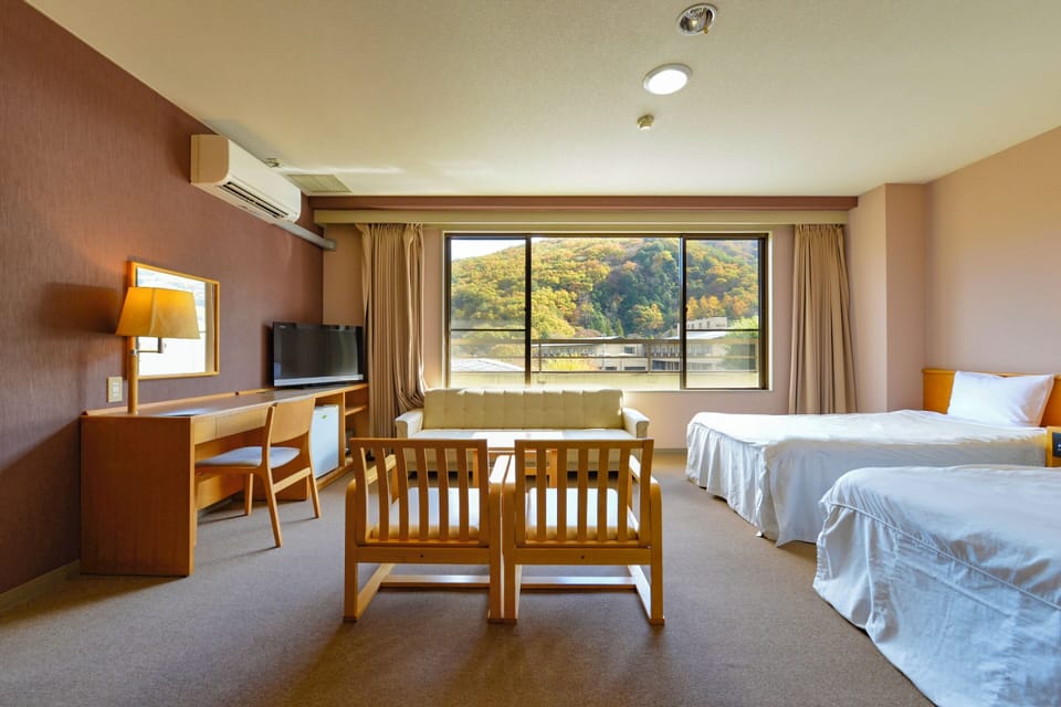 Standard Twin Room - Indoor Bath - Non-Smoking | Bed sheets
