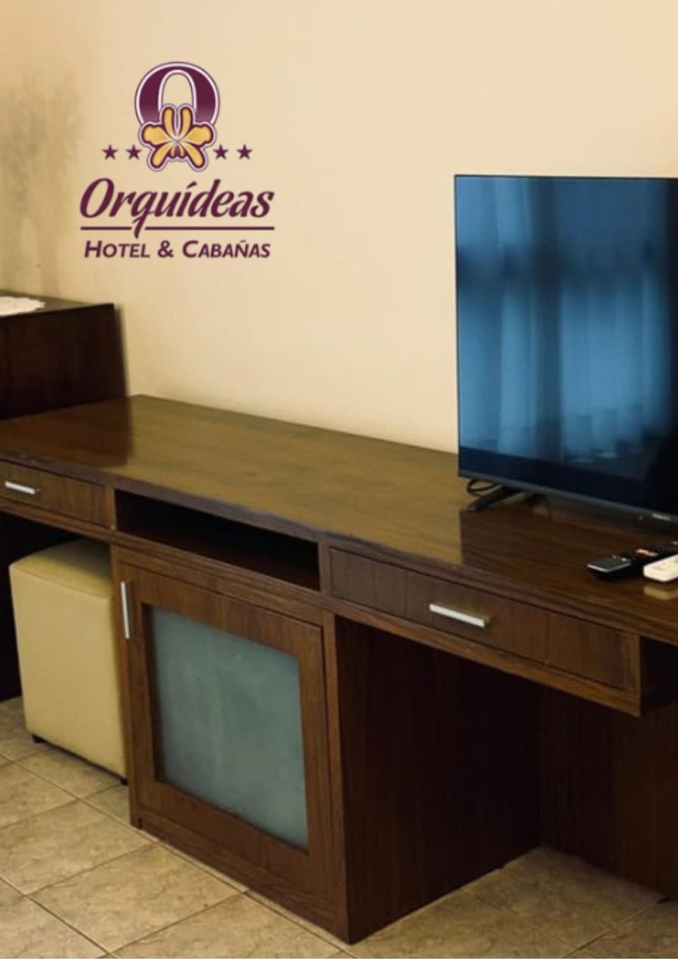 Minibar, in-room safe, free WiFi, bed sheets