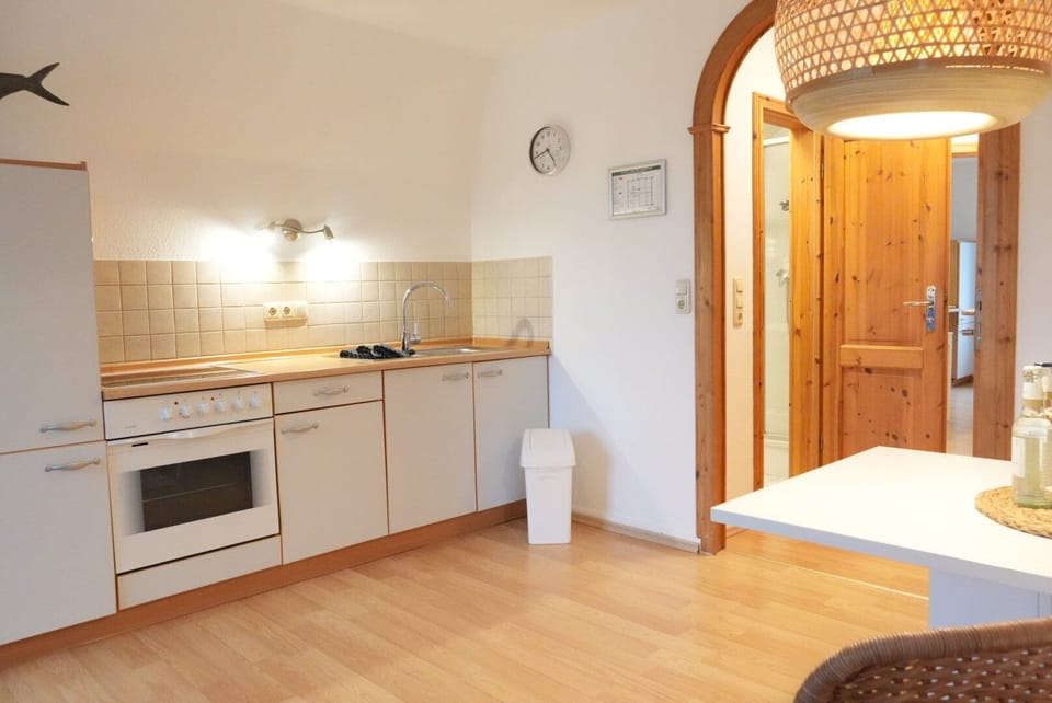 Apartment | Living area | Flat-screen TV