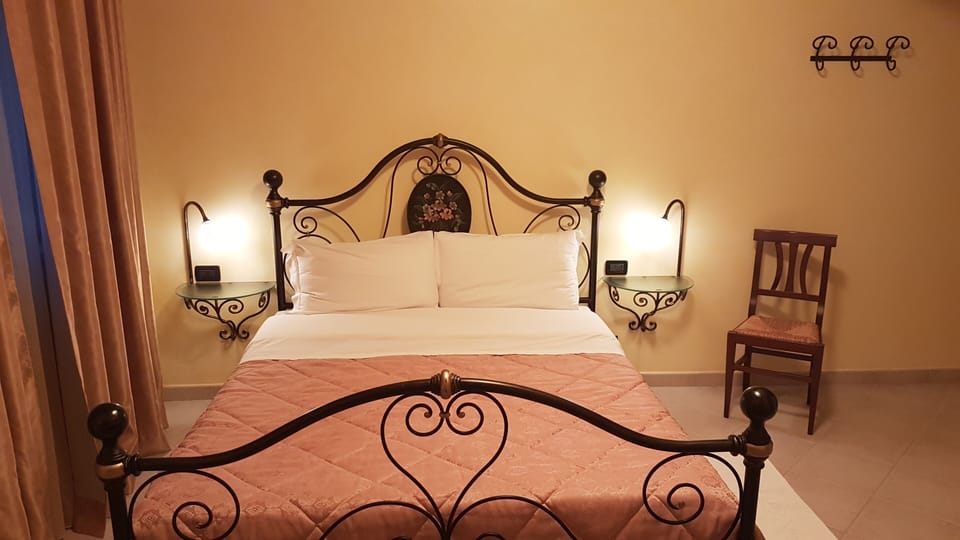 Basic Double or Twin Room | In-room safe, free WiFi