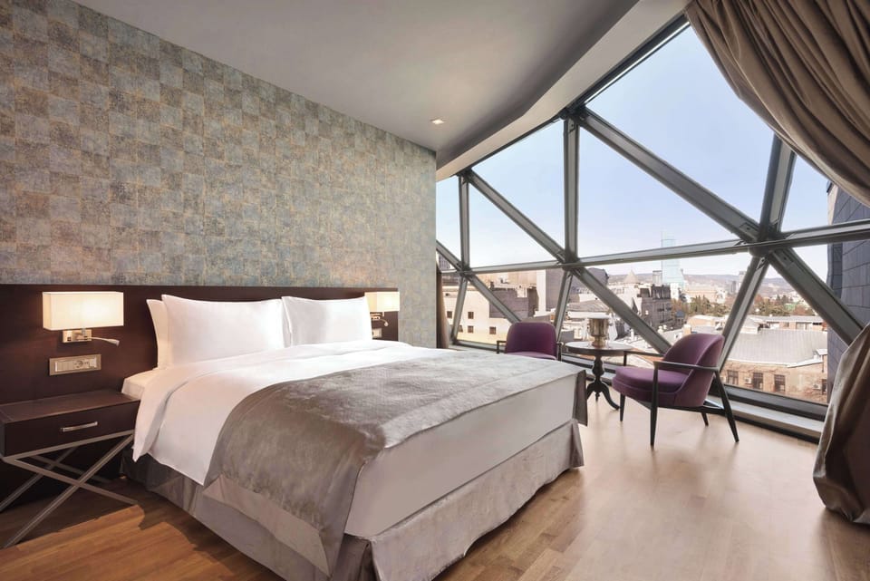 Hypo-allergenic bedding, memory foam beds, minibar, in-room safe
