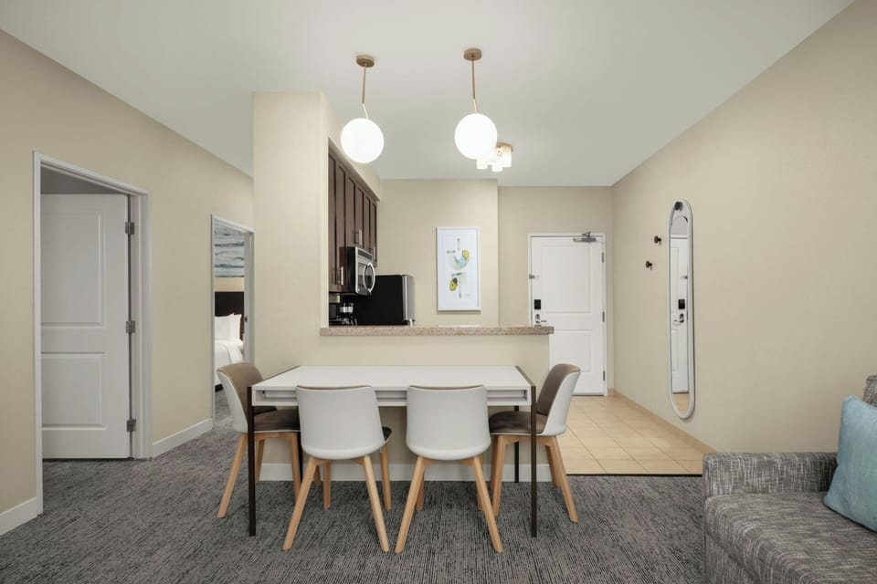 Two Bedroom Suite, 2 Queen Beds and Sofa Bed | Pillowtop beds, in-room safe, desk, laptop workspace