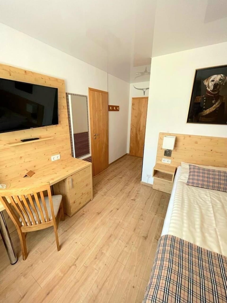 Standard Single Room | Desk, free WiFi, bed sheets