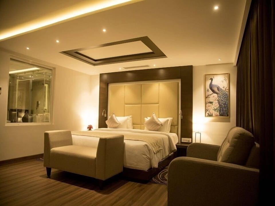 Presidential Suite | 1 bedroom, minibar, in-room safe, individually furnished