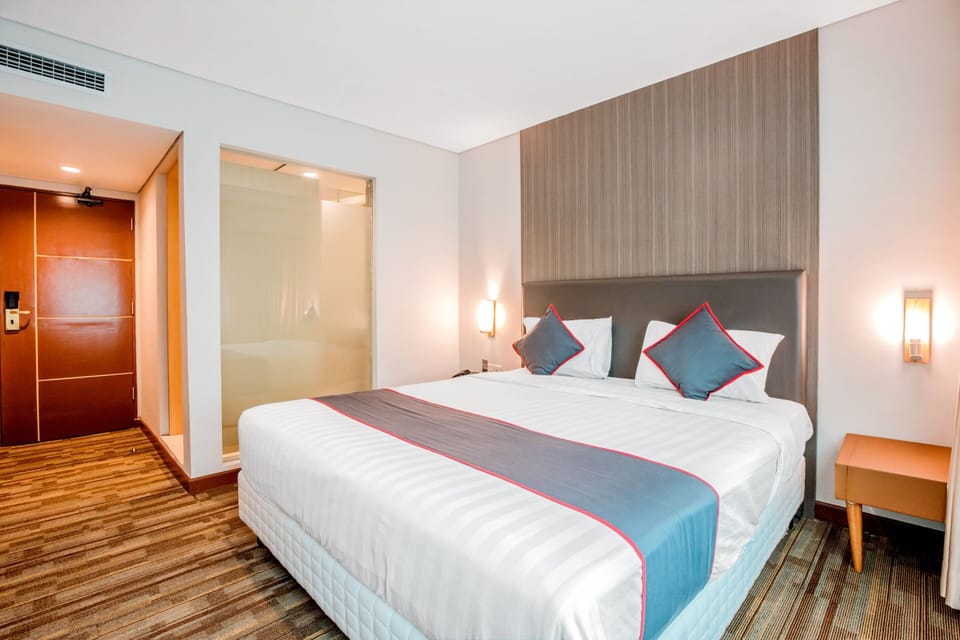 Standard Double Room | Desk, free WiFi, bed sheets