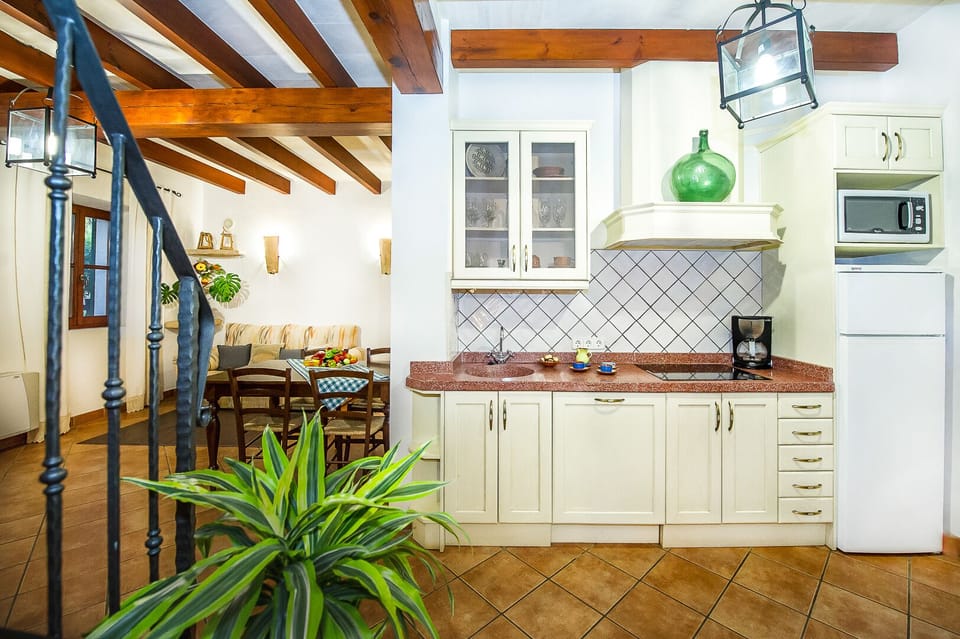 Apartment, 2 Bedrooms (1 baño) | In-room safe, iron/ironing board, cribs/infant beds, rollaway beds